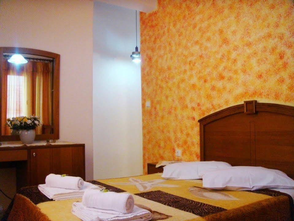 Bonne Nuit Pension Nauplion Buitenkant foto