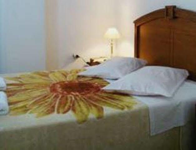 Bonne Nuit Pension Nauplion Buitenkant foto